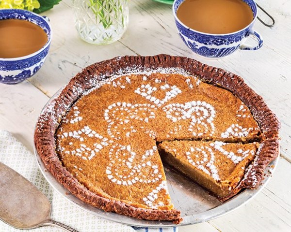 Café au lait chess pie