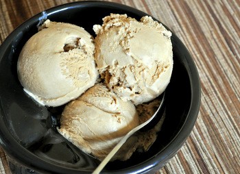 Cafe latte ice cream