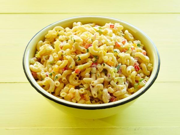 Cajun macaroni salad