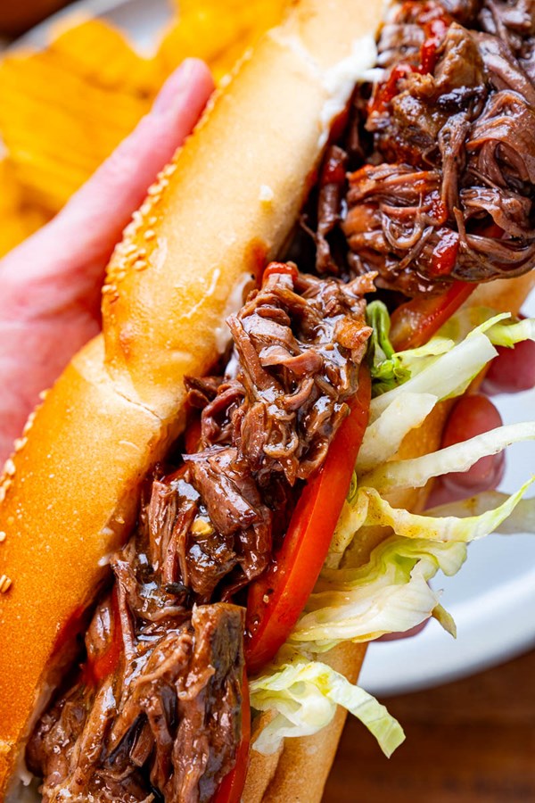Cajun roast beef po boy
