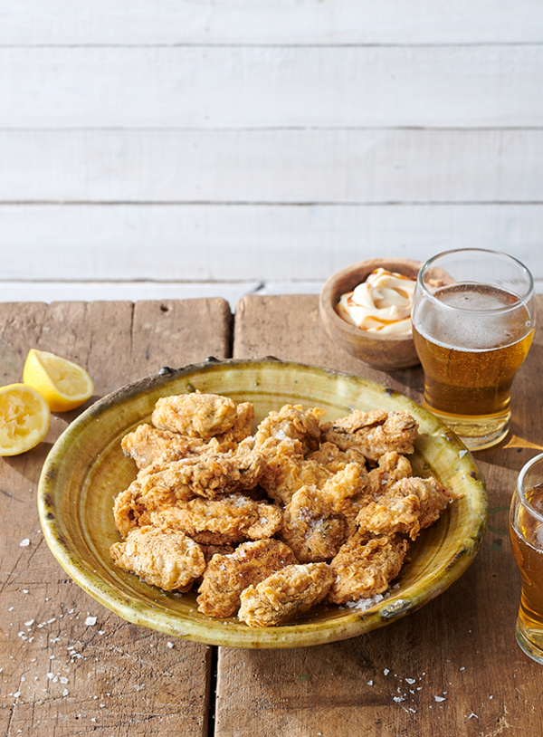 Cajun-spiced crispy-coated mussels