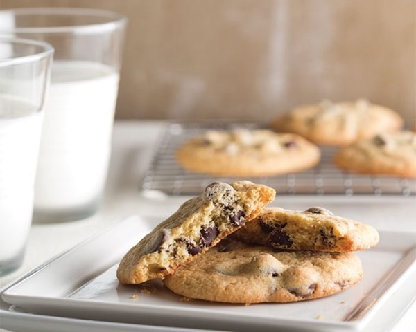 Cakey chocolate chip cookies