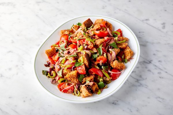 Calabrian panzanella with olives and capers