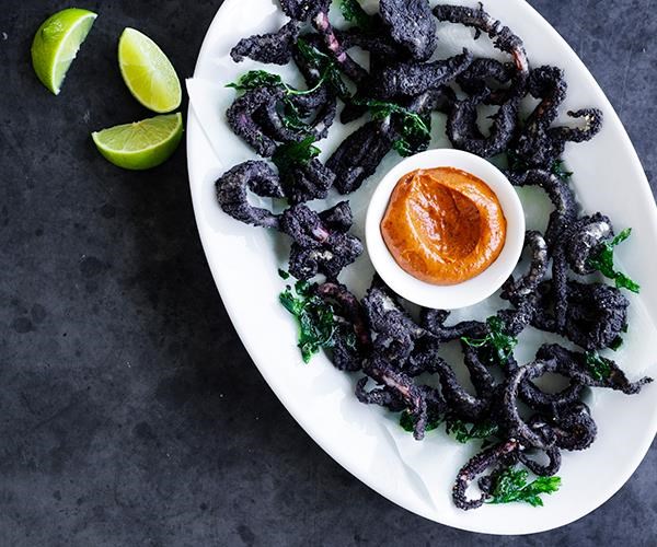 Calamari fried in its ink with chilli aïoli