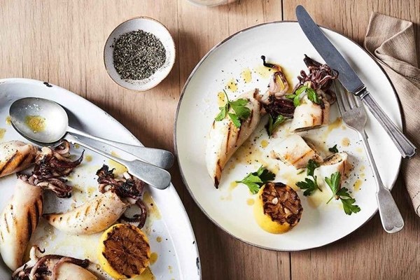 Calamari with lemon dressing