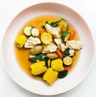 Caldo de pollo
