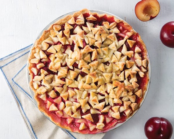 California plum pie [our favorite piecrust]