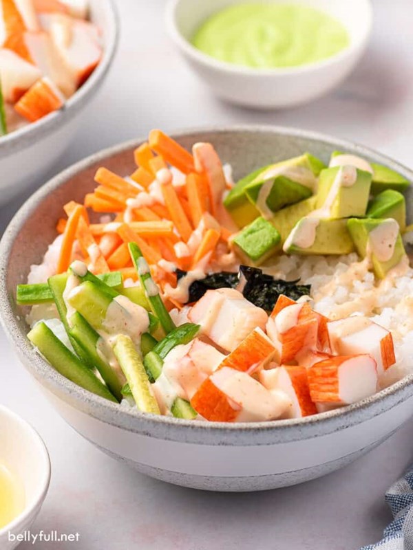 California roll sushi bowls