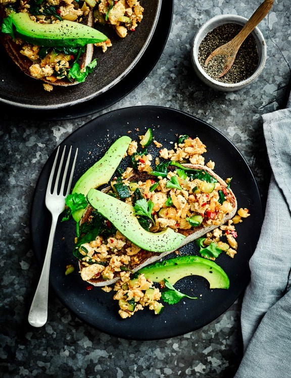 Californian tofu scramble