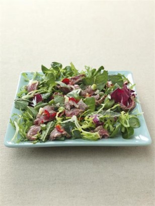 Cambodian hot and sour beef salad
