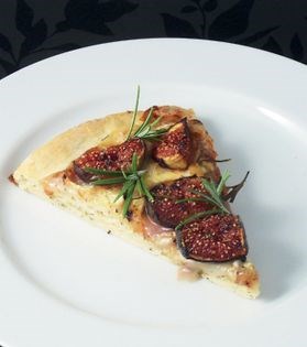 Camembert and fig soda bread tart