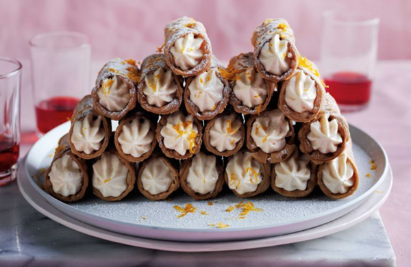 Campari and white chocolate cannoli