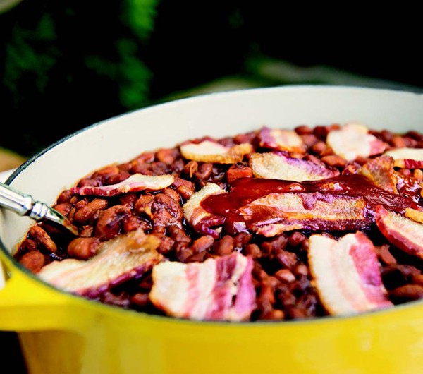 Campfire barbecue beans