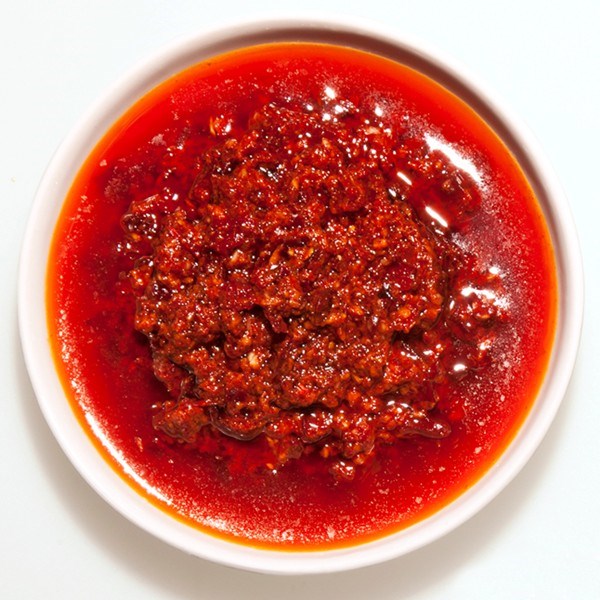 Canary Island red pepper sauce (Mojo rojo)