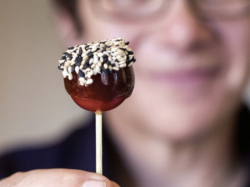 Candied cherry tomatoes (Bake the Book)