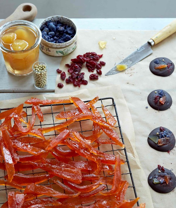 Candied grapefruit peel