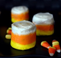 Candy corn mini cakes
