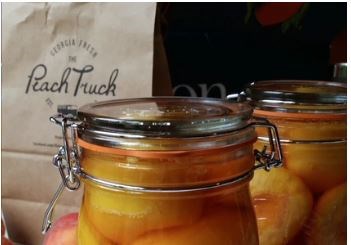 Canned peaches, light syrup