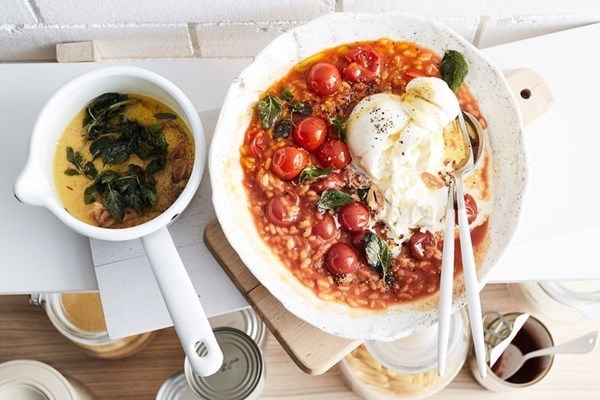Canned tomato risotto