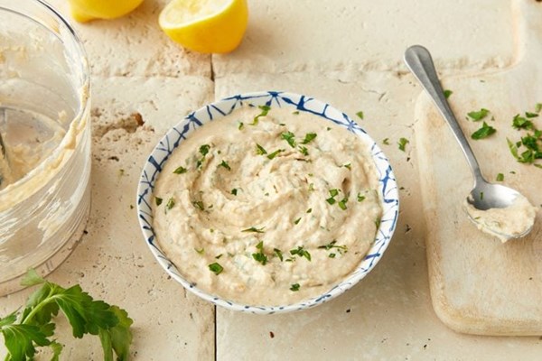 Cannellini bean hummus