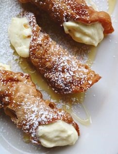Cannolis