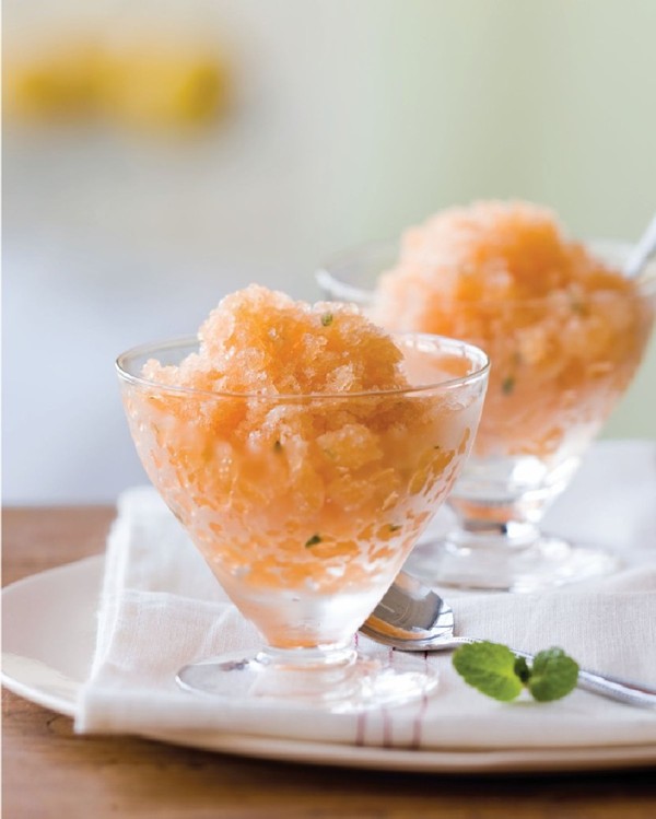 Cantaloupe granita with mint