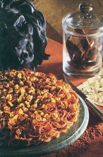Capellini and chocolate cake (Dolce di capelli d'angelo al cioccolato)