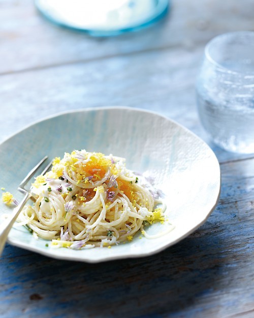 Capellini with chive blossoms and crème fraîche