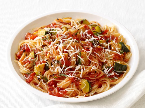 Capellini with spicy zucchini-tomato sauce