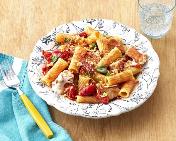 Caprese chicken pasta