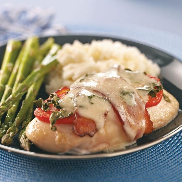 Caprese chicken with bacon 