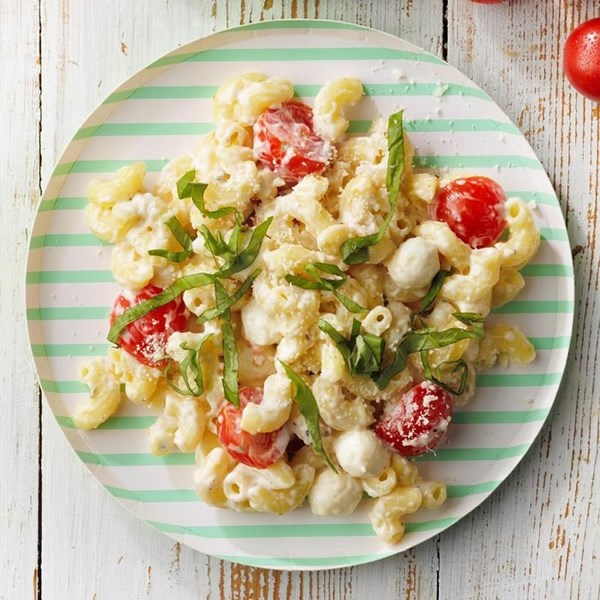 Caprese macaroni salad