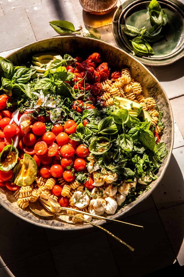 Caprese pasta salad