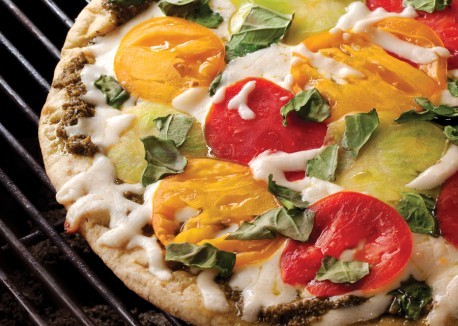 Caprese pizza