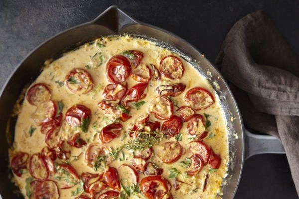 Capricci with slow-roasted cherry tomatoes and cream