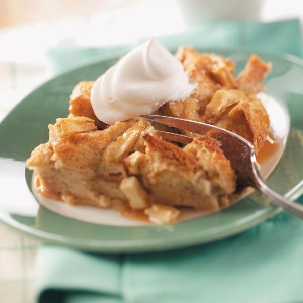 Caramel apple bread pudding