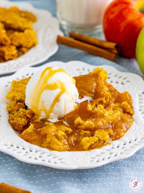 Caramel apple dump cake