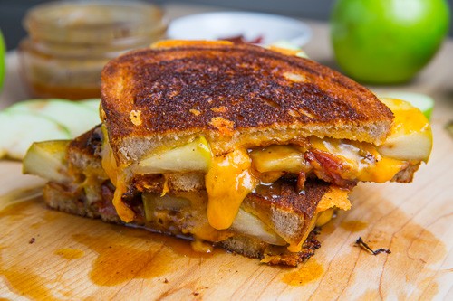Caramel apple grilled cheese sandwich (with bacon)