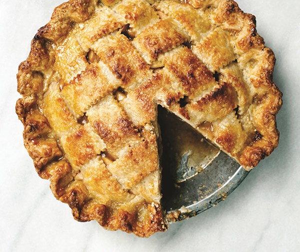 Caramel apple pie