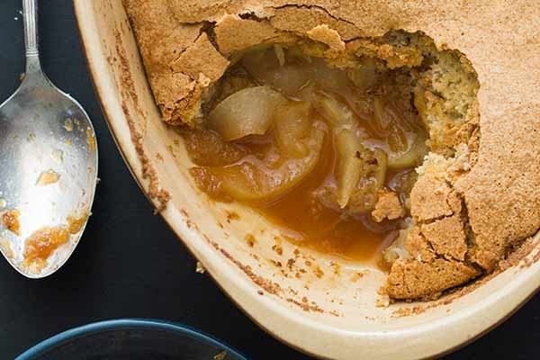 Caramel apple pie 