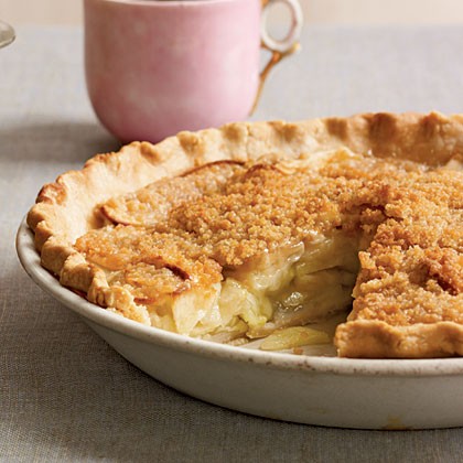 Caramel apple pie