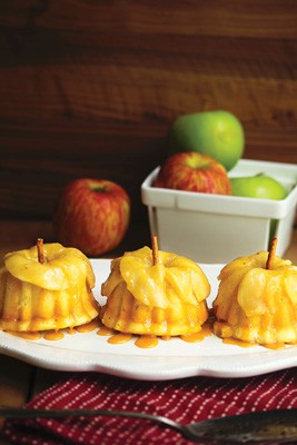 Caramel-apple pound cakelettes