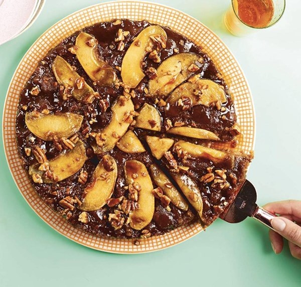 Caramel-apple upside-down cake 