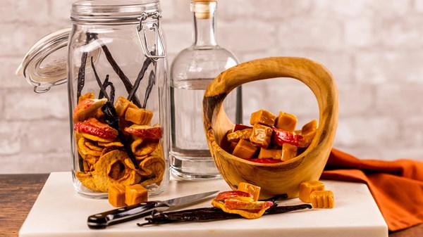 Caramel apple vanilla extract
