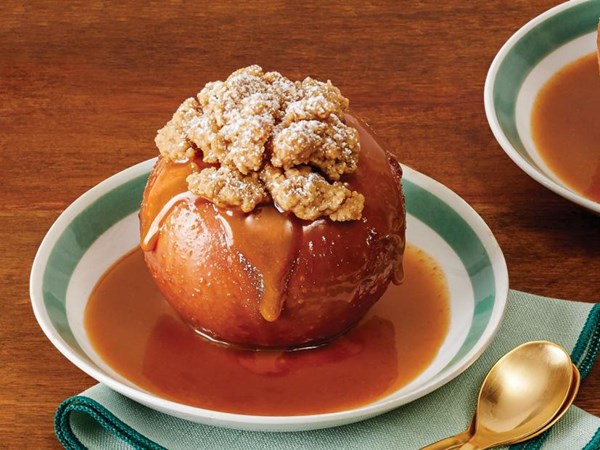 Caramel-baked apples