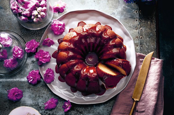 Caramel bundt cake