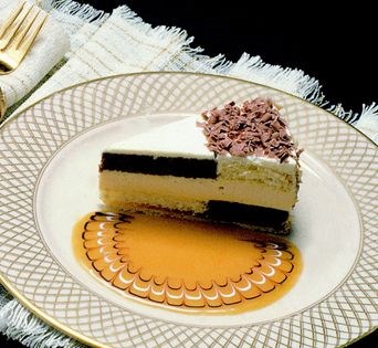 Caramel cake