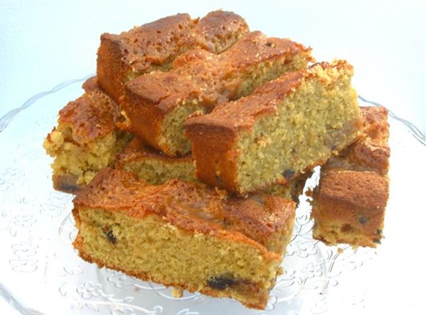 Caramel chocolate chip bars