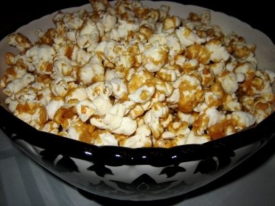 Caramel corn