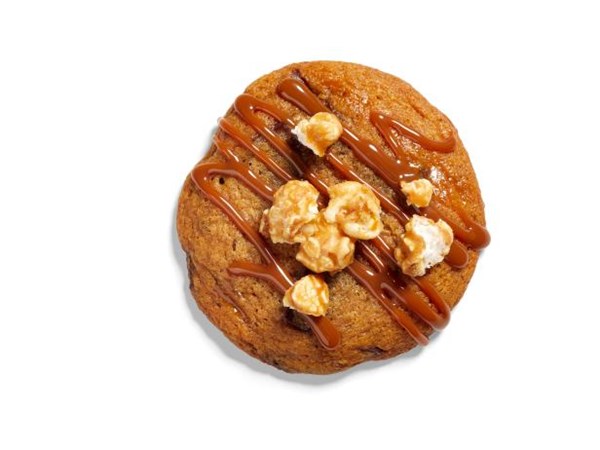 Caramel corn chewy chocolate chip cookies